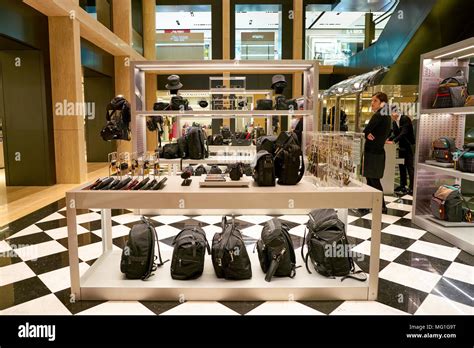 prada outlet rome.